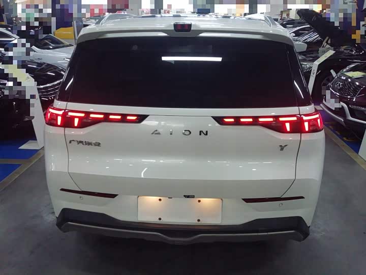 Фото 6 - GAC Aion Y