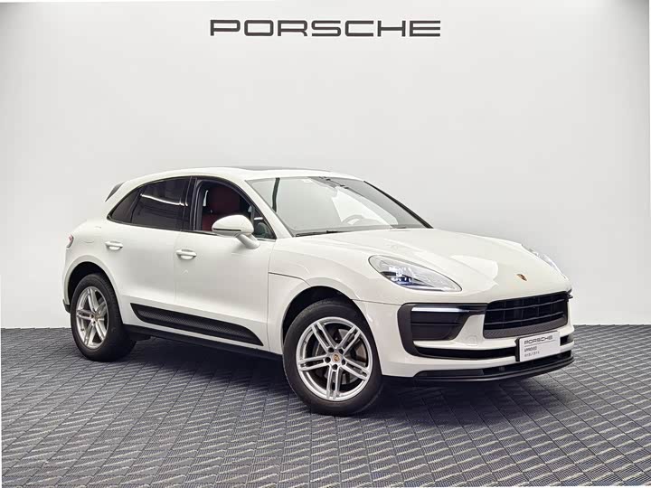 Фото 1 - Porsche Macan