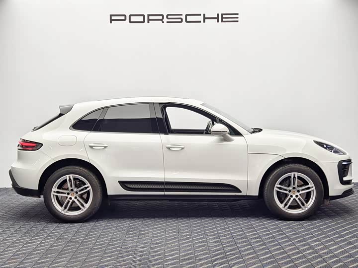 Фото 3 - Porsche Macan