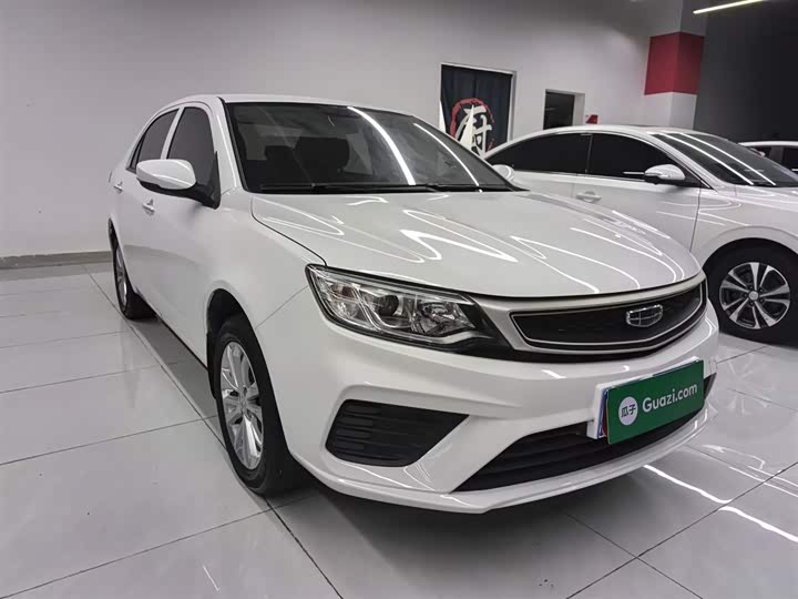 Фото 4 - Geely Vision