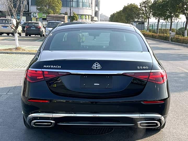 Фото 3 - Mercedes-Benz Maybach S-Class