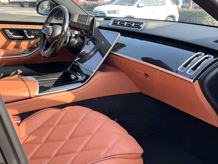 Фото 7 - Mercedes-Benz Maybach S-Class