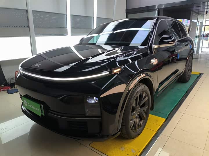 Фото 2 - LiXiang L7