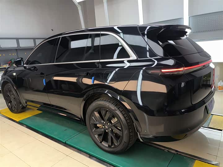 Фото 5 - LiXiang L7