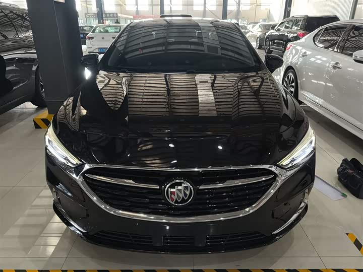 Фото 3 - Buick LaCrosse