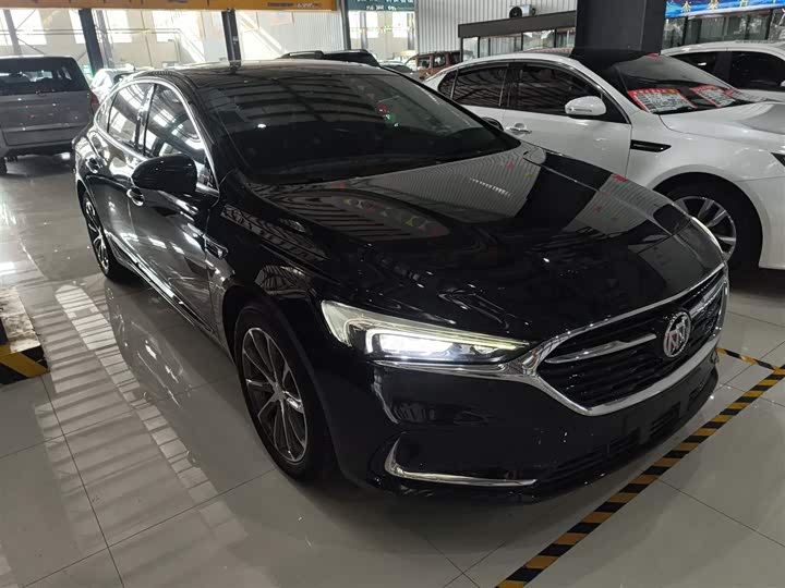 Фото 4 - Buick LaCrosse