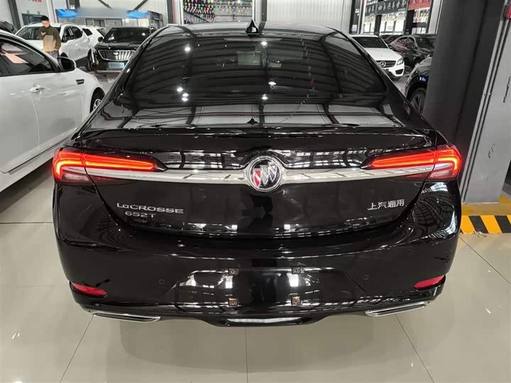 Фото 6 - Buick LaCrosse