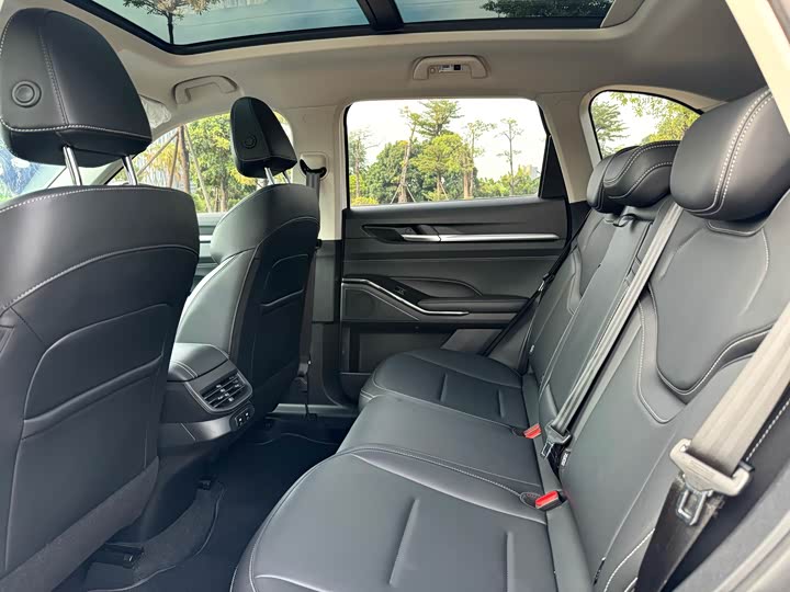 Фото 6 - Haval H6