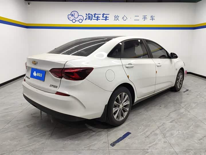 Фото 3 - Chevrolet Monza