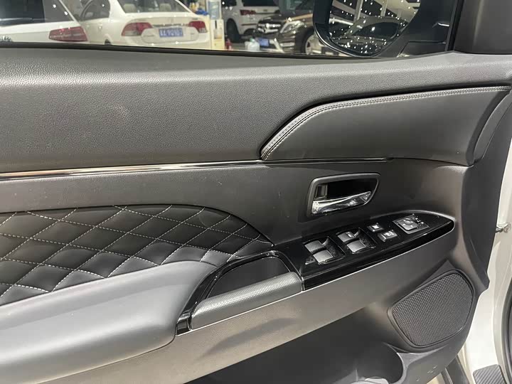 Фото 7 - Mitsubishi ASX