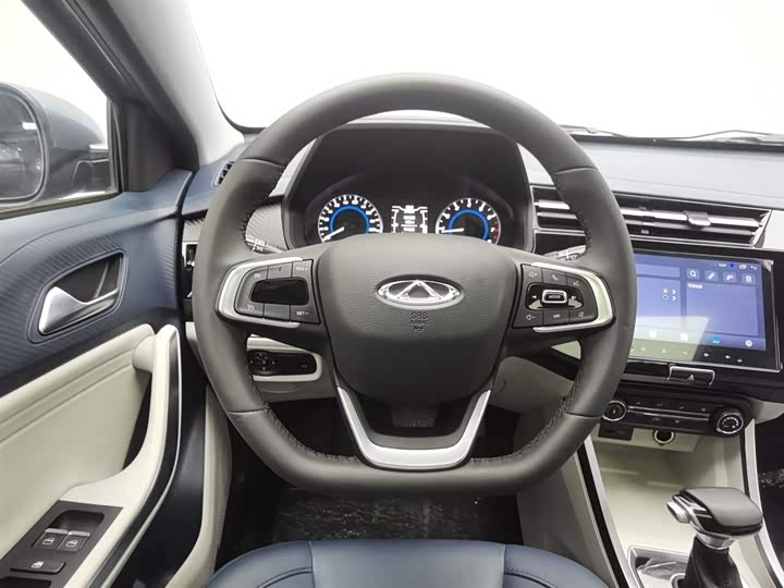 Фото 11 - Chery Tiggo 3x