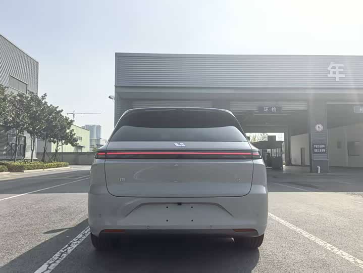 Фото 4 - LiXiang L6