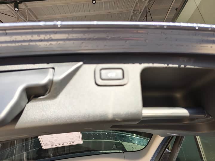 Фото 17 - Land Rover Discovery Sport