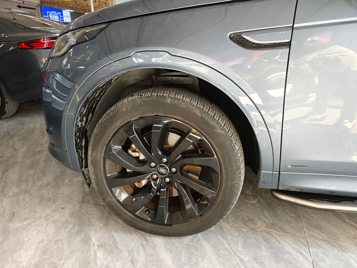 Фото 8 - Land Rover Discovery Sport