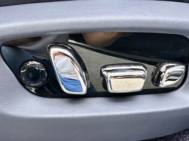 Фото 10 - Rolls-Royce Phantom