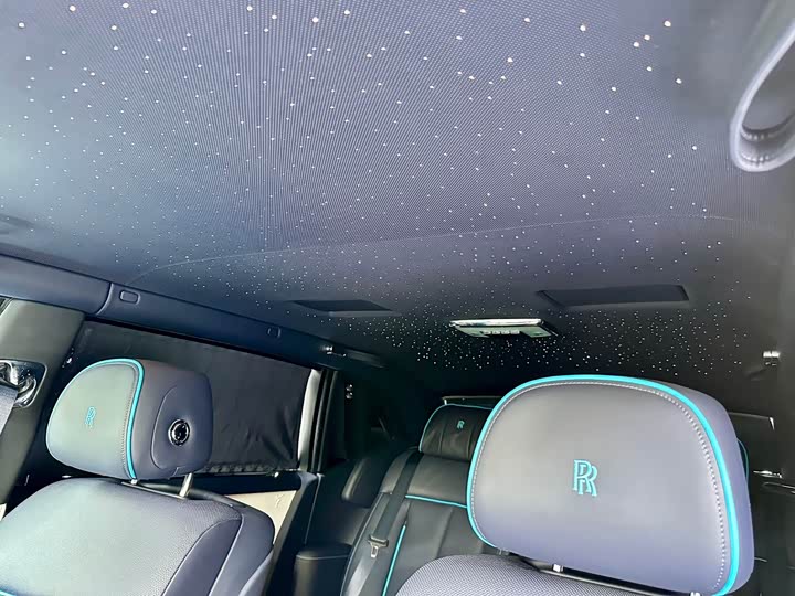 Фото 12 - Rolls-Royce Phantom