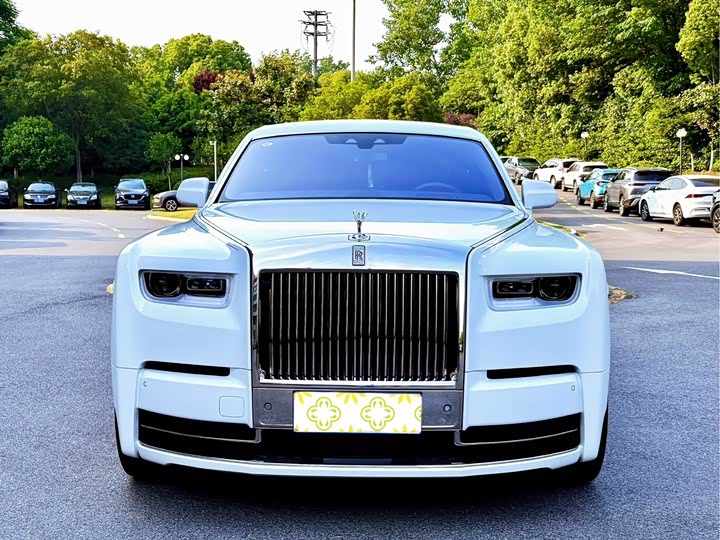 Фото 2 - Rolls-Royce Phantom