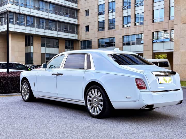 Фото 4 - Rolls-Royce Phantom