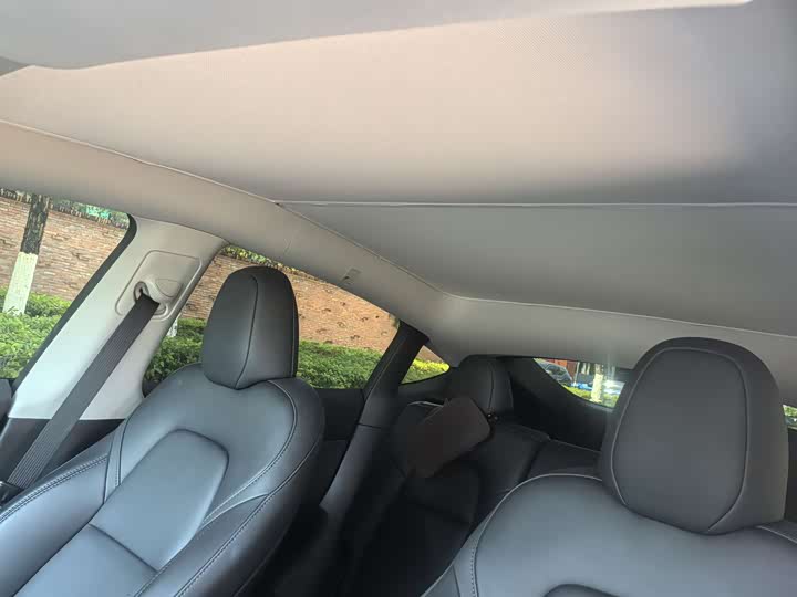 Фото 8 - Tesla Model Y