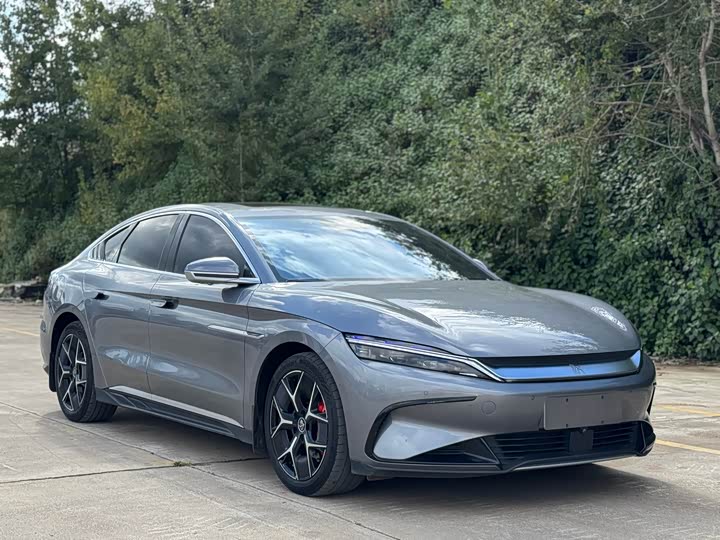 Фото 3 - BYD Han