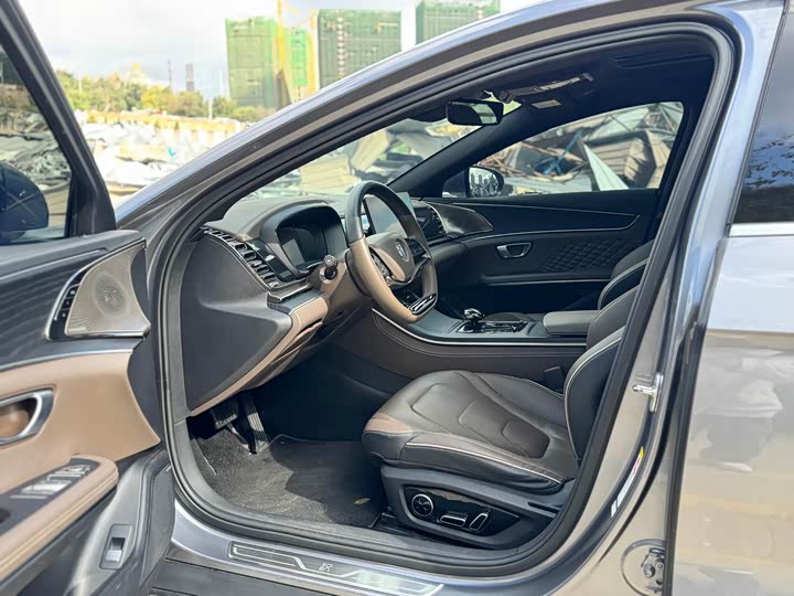 Фото 4 - BYD Han