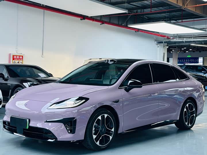 Фото 1 - GAC Aion RT