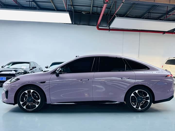 Фото 12 - GAC Aion RT