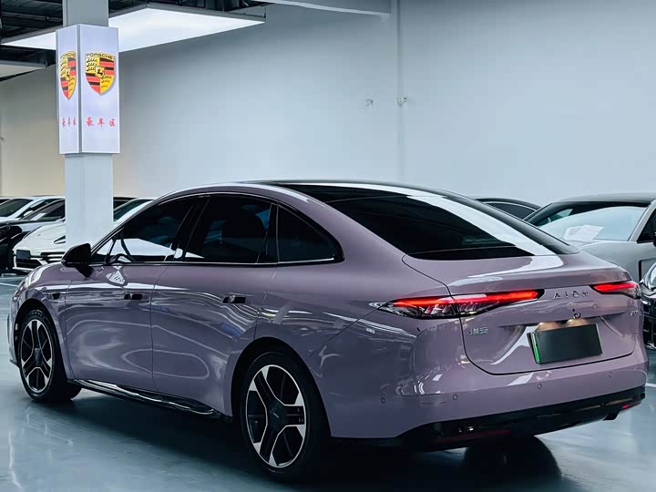 Фото 13 - GAC Aion RT