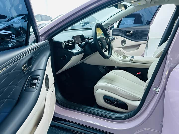 Фото 4 - GAC Aion RT