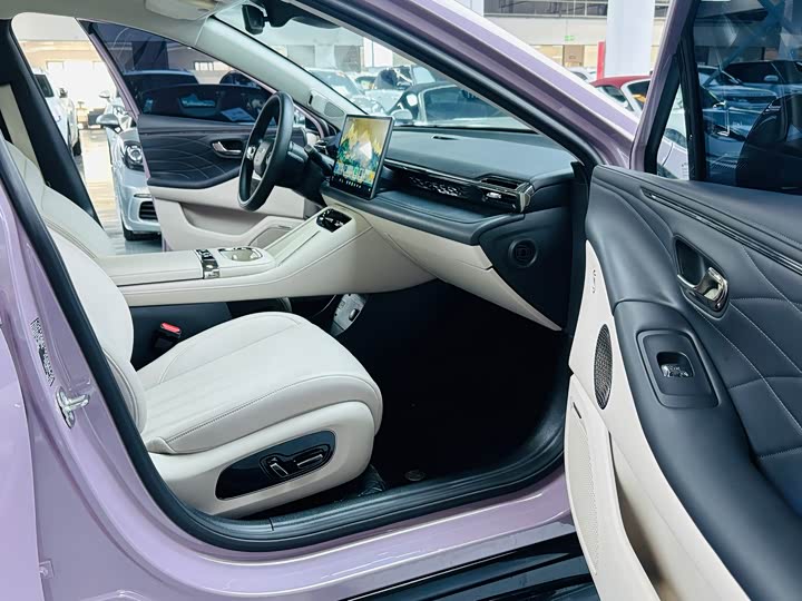 Фото 8 - GAC Aion RT