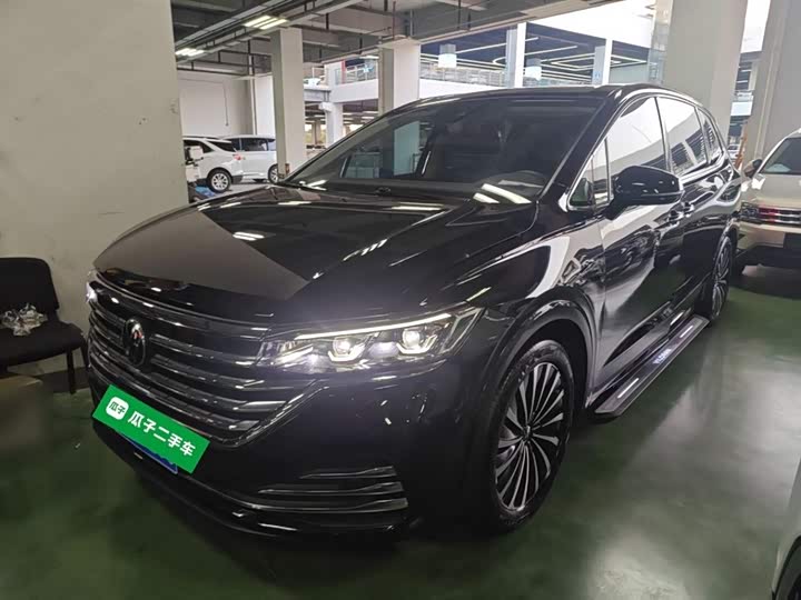 Фото 2 - Volkswagen Viloran