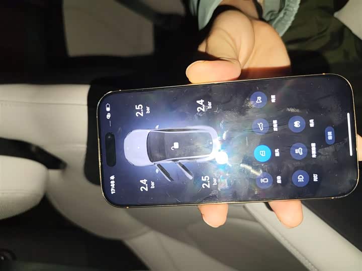 Фото 10 - Xiaomi SU7