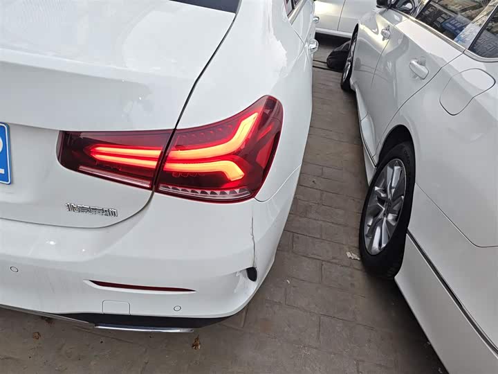 Фото 8 - Mercedes-Benz A-Class