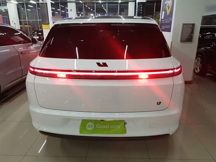 Фото 6 - LiXiang L7