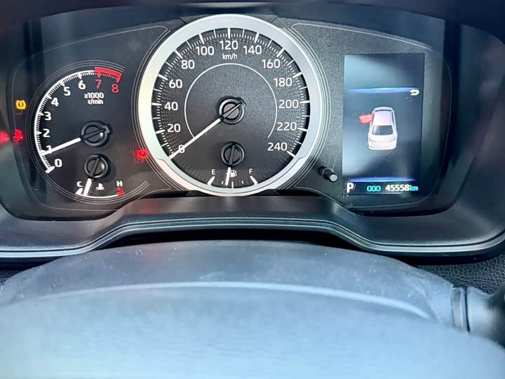 Фото 12 - Toyota Corolla