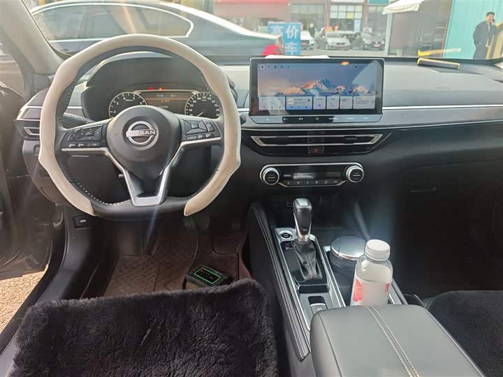 Фото 10 - Nissan Teana