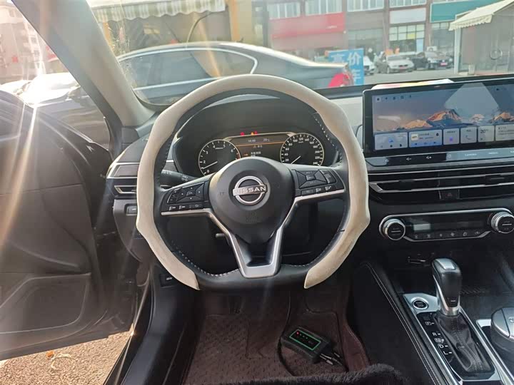 Фото 11 - Nissan Teana