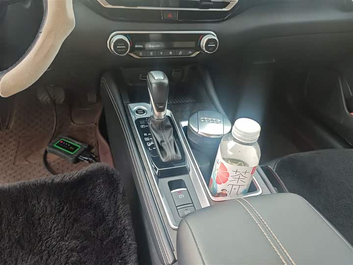 Фото 14 - Nissan Teana