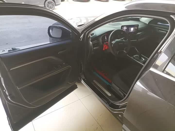 Фото 16 - Haval H6