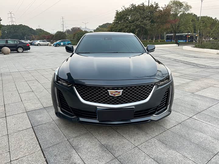 Фото 2 - Cadillac CT5