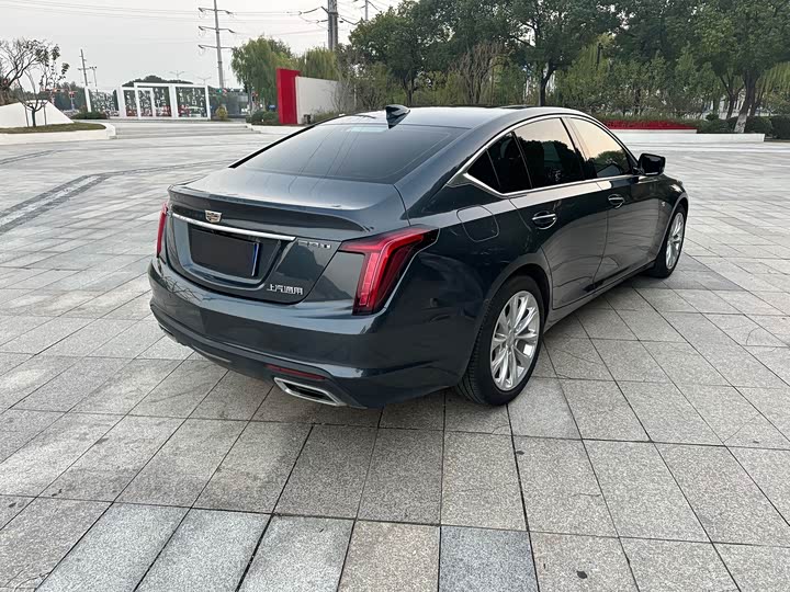 Фото 6 - Cadillac CT5