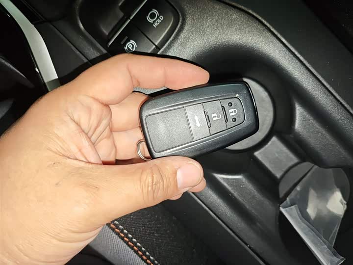 Фото 9 - Toyota Corolla