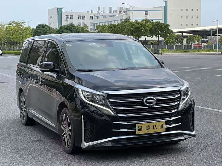 Фото 12 - GAC Trumpchi M8
