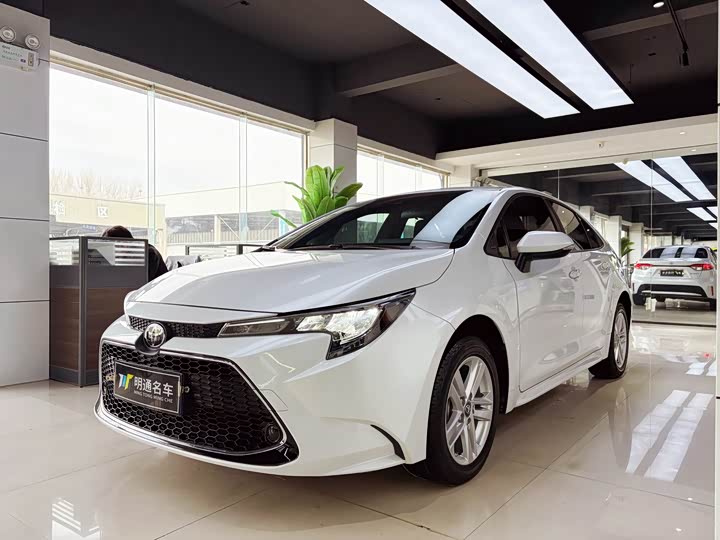 Фото 3 - Toyota Levin