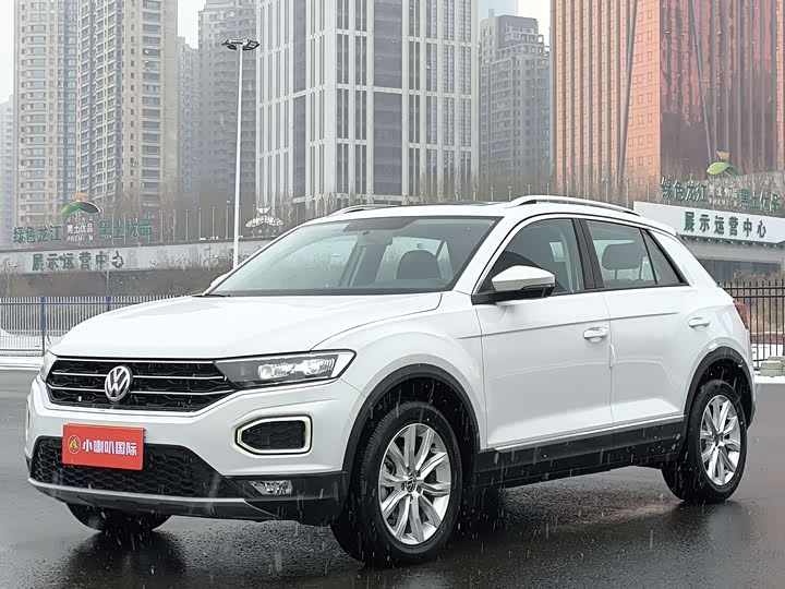 Фото 2 - Volkswagen T-Roc