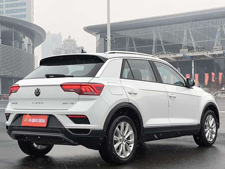 Фото 6 - Volkswagen T-Roc