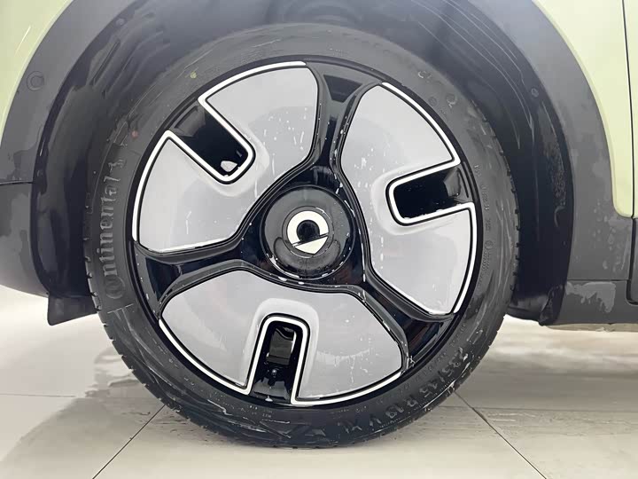 Фото 7 - Smart #1