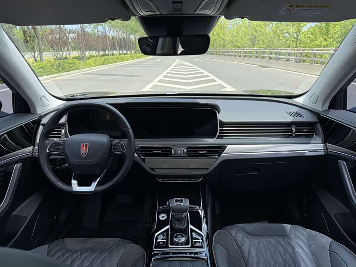 Фото 5 - Hongqi HS5