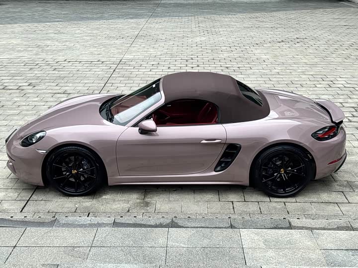 Фото 4 - Porsche 718