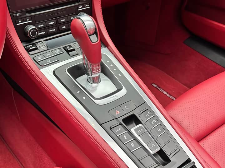 Фото 8 - Porsche 718